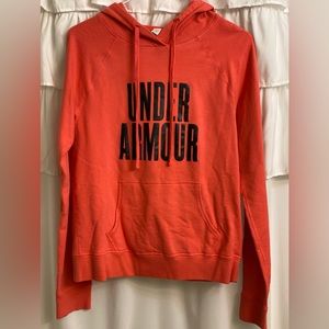 Under Armour hoodie. All season gear. Women’s medium. Semi fitted.